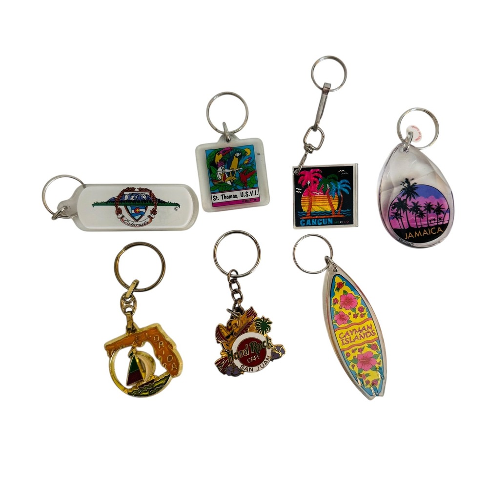 Lot of 7 Vtg Lucite Travel Souvenir Keychains Caribbean St Thomas Cancun Jamaica